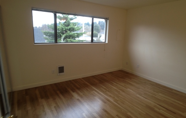 2 beds, 1.5 baths, 1,000 sqft, $1,795, Unit 3