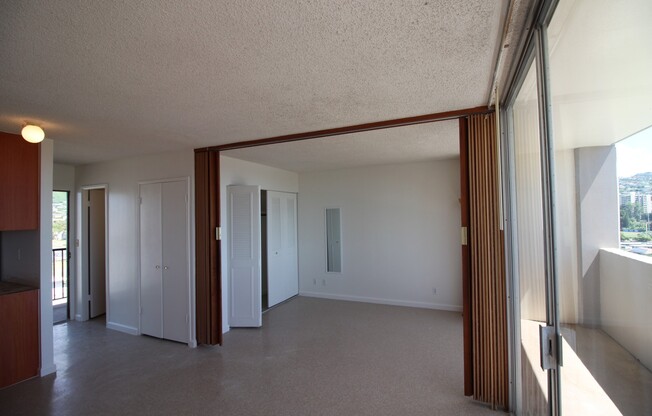 Secured Building -Studio, 1 Bath, 1 Parking-All Utilities Included!