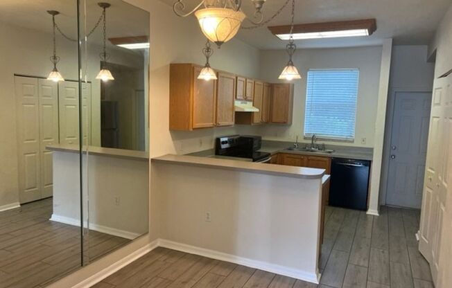 Spacious townhome in Kensington North