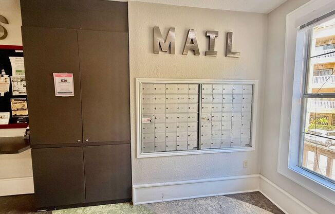 1 bed, 1 bath, $1,675, Unit Unit 378