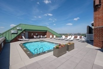 2 beds, 1.5 baths, 815 sqft, $3,200, Unit 414