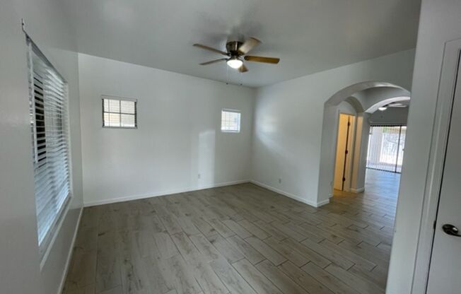 Chandler 3 Bedroom + Den Home | 2.5 Bath | 2-Car Garage | Warner & AZ Ave