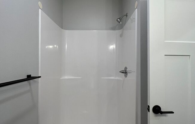 1 bed, 1 bath, 669 sqft, $1,465, Unit WR 305-219