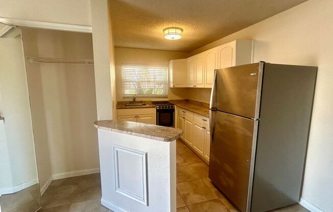 Studio, 1 bath, 350 sqft, $1,350, Unit 1102#L5