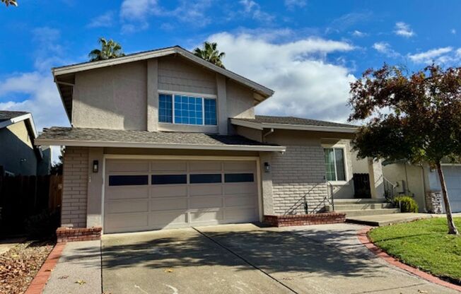 Wonderful 2 story 4 bedroom home in San Ramon