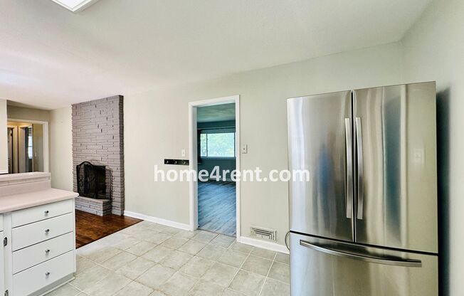 2 beds, 1.5 baths, $1,349