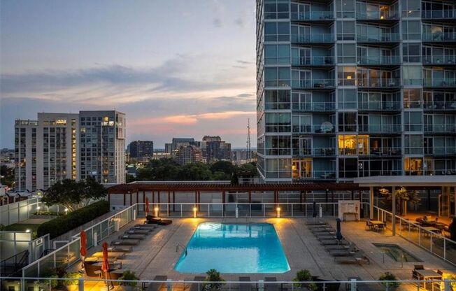 2 beds, 2 baths, $3,495, Unit Unit 2207