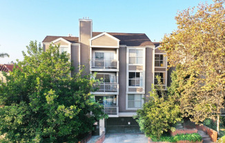 Westgate Apartments LLC