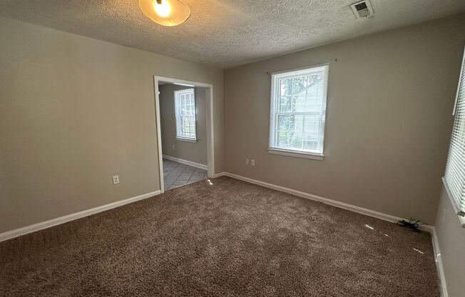 Cute One Level House with Eat-In Kitchen
