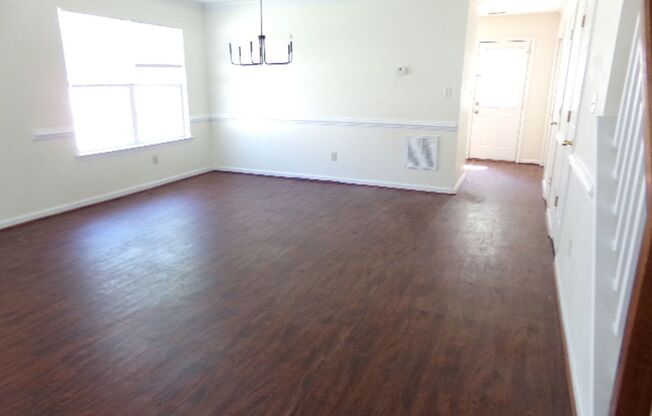 Town House in Chesapeake - Western Branch