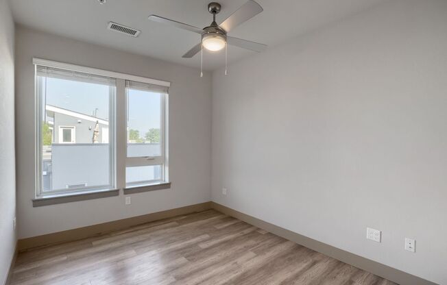 4 beds, 4 baths, 1,094 sqft, $2,900, Unit 406