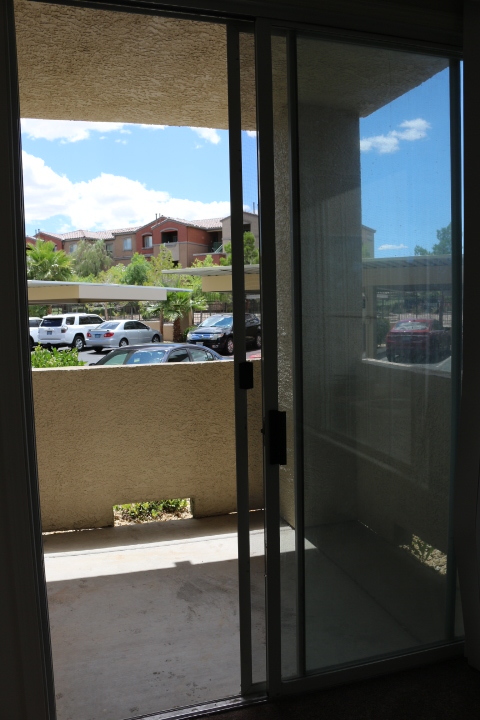 2 beds, 2 baths, $1,495, Unit Bldg. 7 -Clark County-