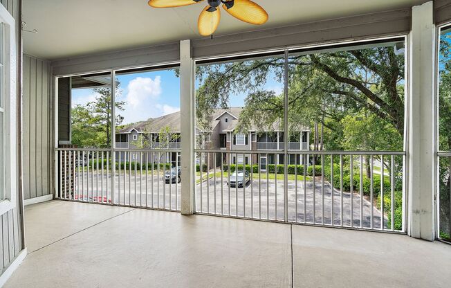 2 beds, 2 baths, $1,600, Unit # 1921