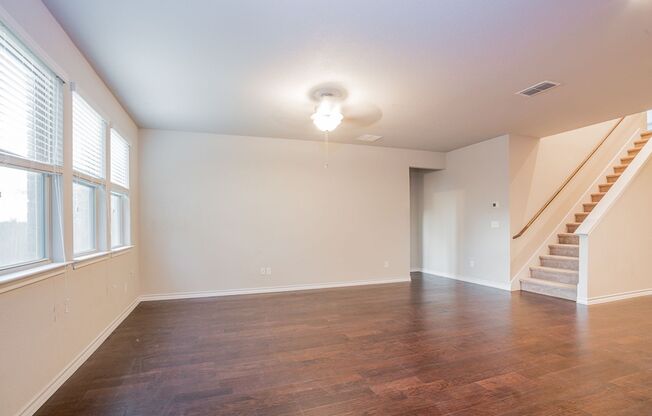 1348 Eagle Ray St