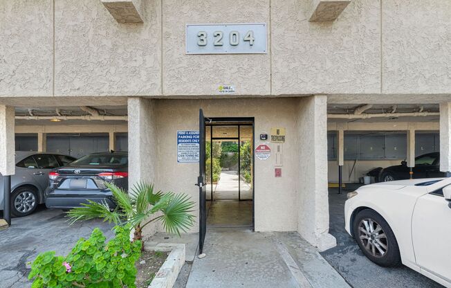 Ramona Garden Apartments
