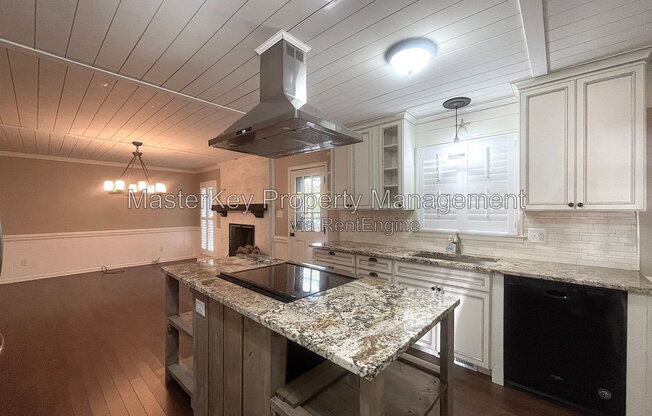 1309 Tarbert Dr
