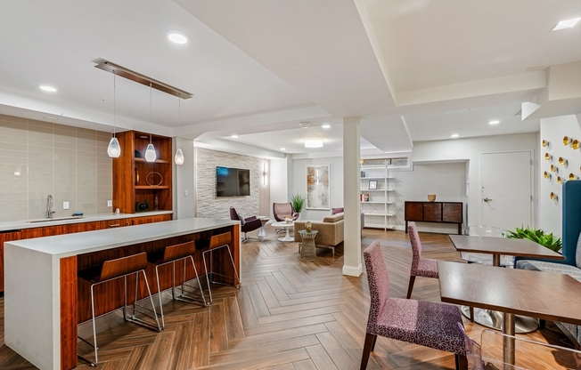 2 beds, 2.5 baths, 1,201 sqft, $4,400, Unit 304