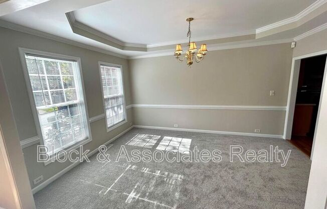 508 HICKORYWOOD BLVD