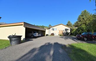 2Bed 1.5Ba W/ Carport! Close to MSU Trails, Hospital, Schools and Downtown!