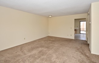 3 beds, 2.5 baths, $3,300