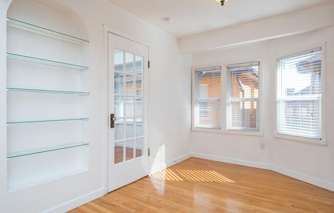 Studio, 1 bath, 518 sqft, $1,515, Unit 204