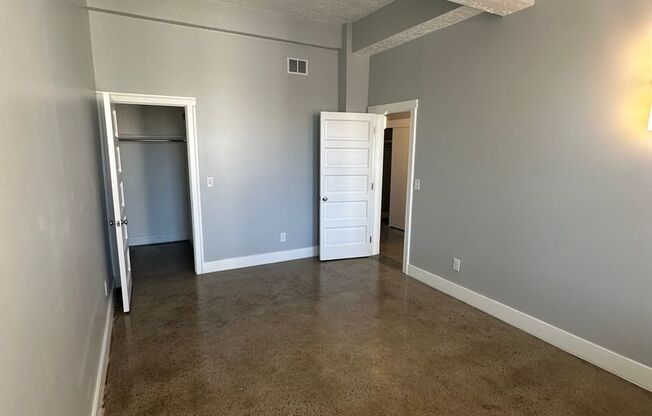 1 bed, 1 bath, 641 sqft, $1,750