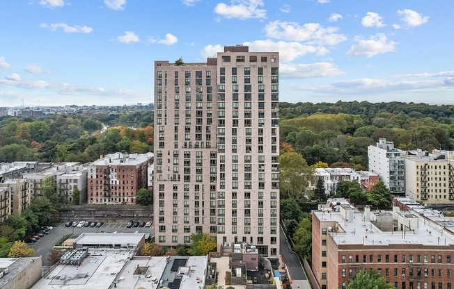 Studio, 1 bath, $2,795, Unit 18F