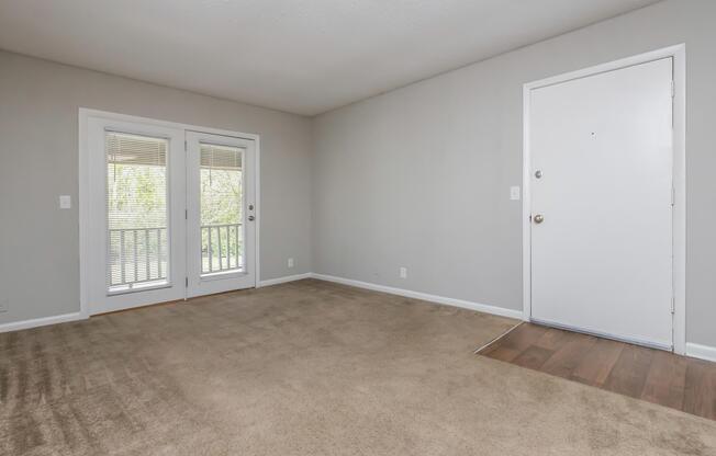 2 beds, 1 bath, 950 sqft, $1,250