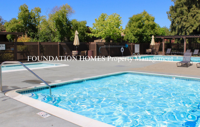 VIDEO! **Move-in Special** Recently updated 2bd @ The Meadows in TL - FOUNDATION