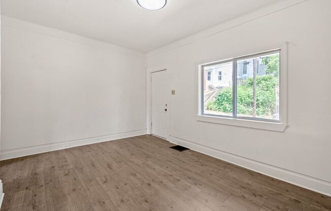 GREAT TWO BEDROOM IN SOUTH SIDE SLOPES!