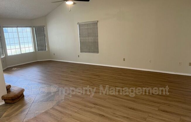 240 S RUSH CIR W