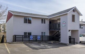 17685 NW Concordia Court #6 - Move in Special!!  1st Month's Rent FREE!!