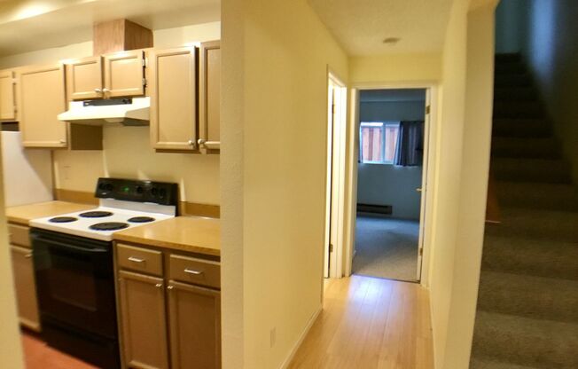 2 beds, 2 baths, $2,195, Unit Unit B101