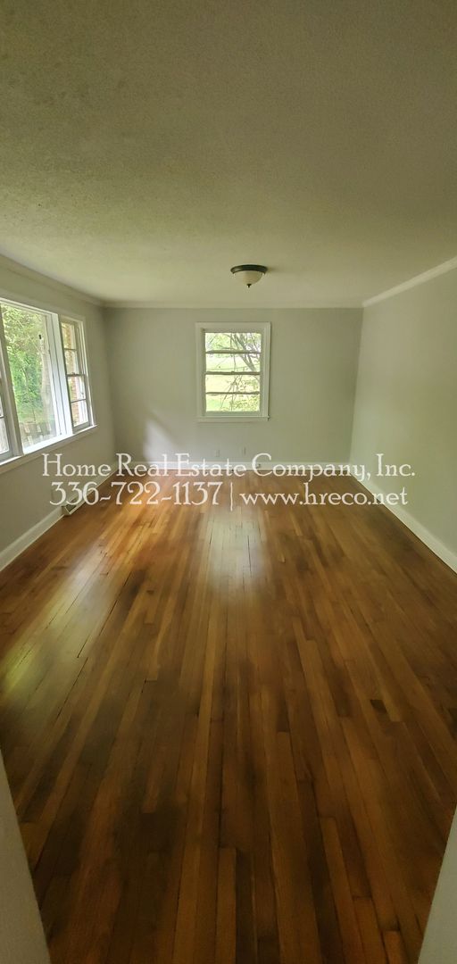 2209 E. 25th Street