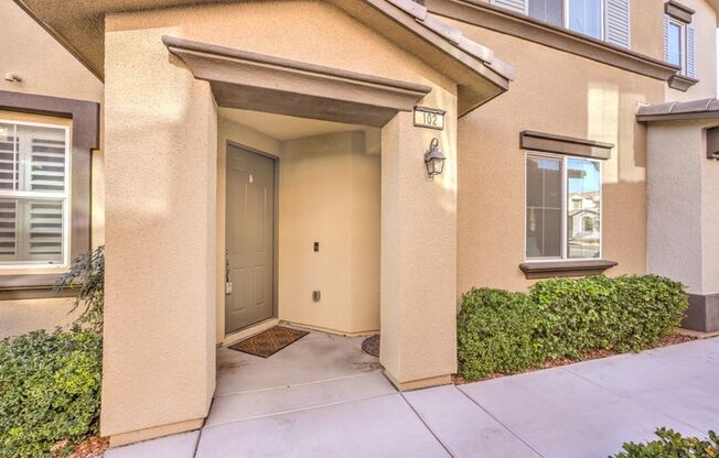 Like New Townhouse Walking Distance to Downtown Summerlin!