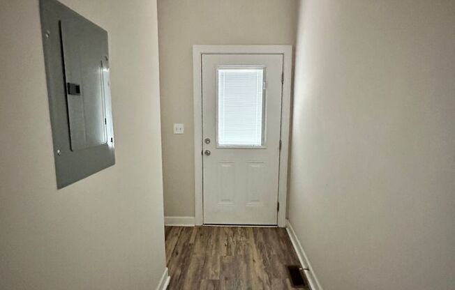 3 beds, 2 baths, $1,795