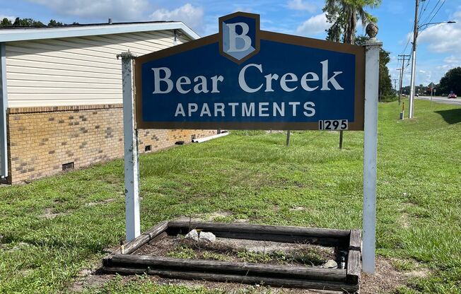 1 bed, 1 bath, 575 sqft, $1,050, Unit Unit #30