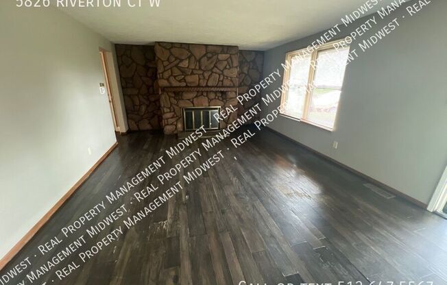 5826 RIVERTON CT W