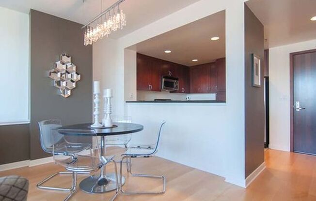 1 bed, 1 bath, $3,450, Unit Unit 1413