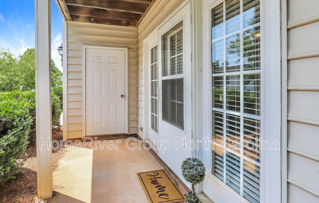 802 MOULTRIE CT