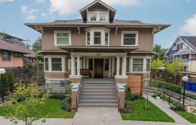 N0462 - Madison House