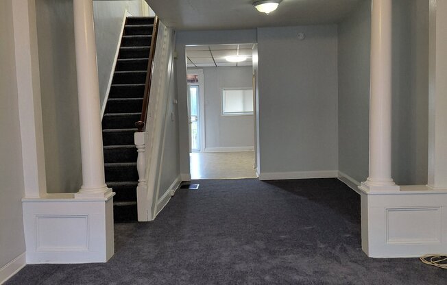 22 N KRESSON ST
