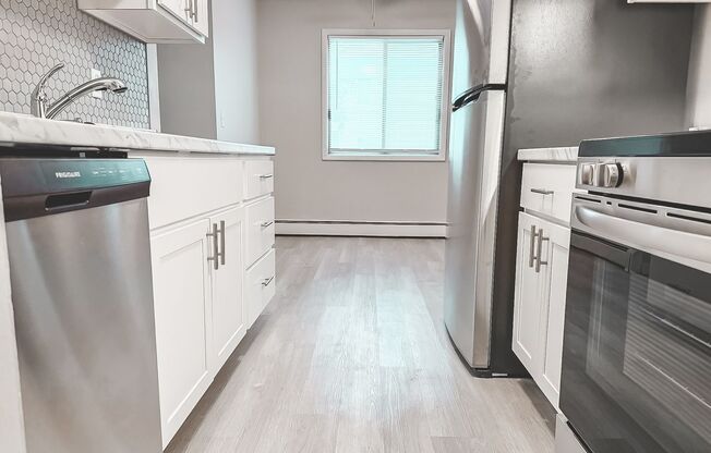 The Groves Apartments