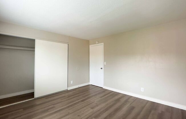 2 beds, 1 bath, 850 sqft, $1,999, Unit 13