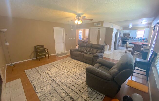 3 beds, 2.5 baths, $1,900