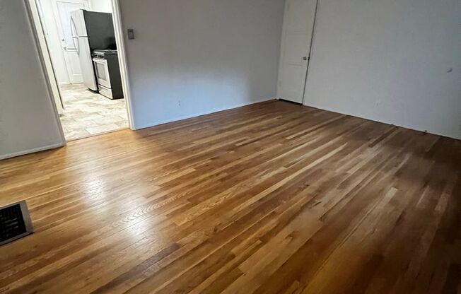 328 N Louise LLC