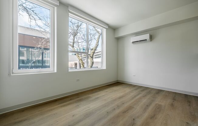 1 bed, 1 bath, 389 sqft, $2,400, Unit 222