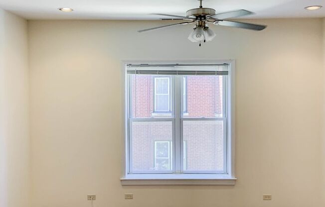 2 beds, 1 bath, 730 sqft, $2,895, Unit 853-2N