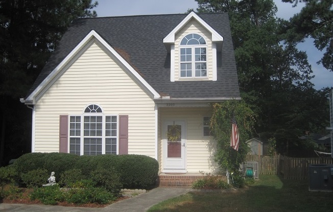 3205 Sedgefield Pines Lane - Bev Roberts Rentals & Property Management