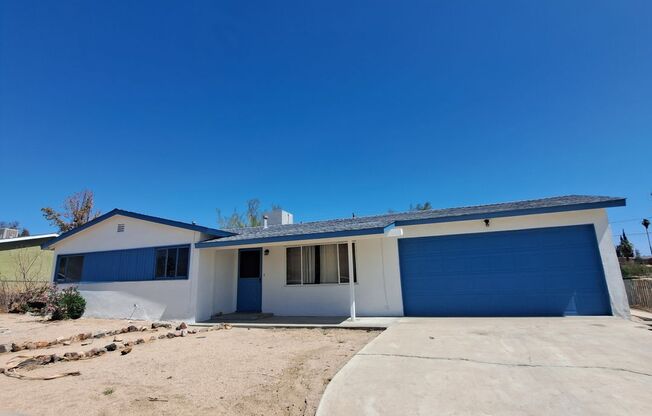 3 Bedroom/ 2 Bathroom with extra room
